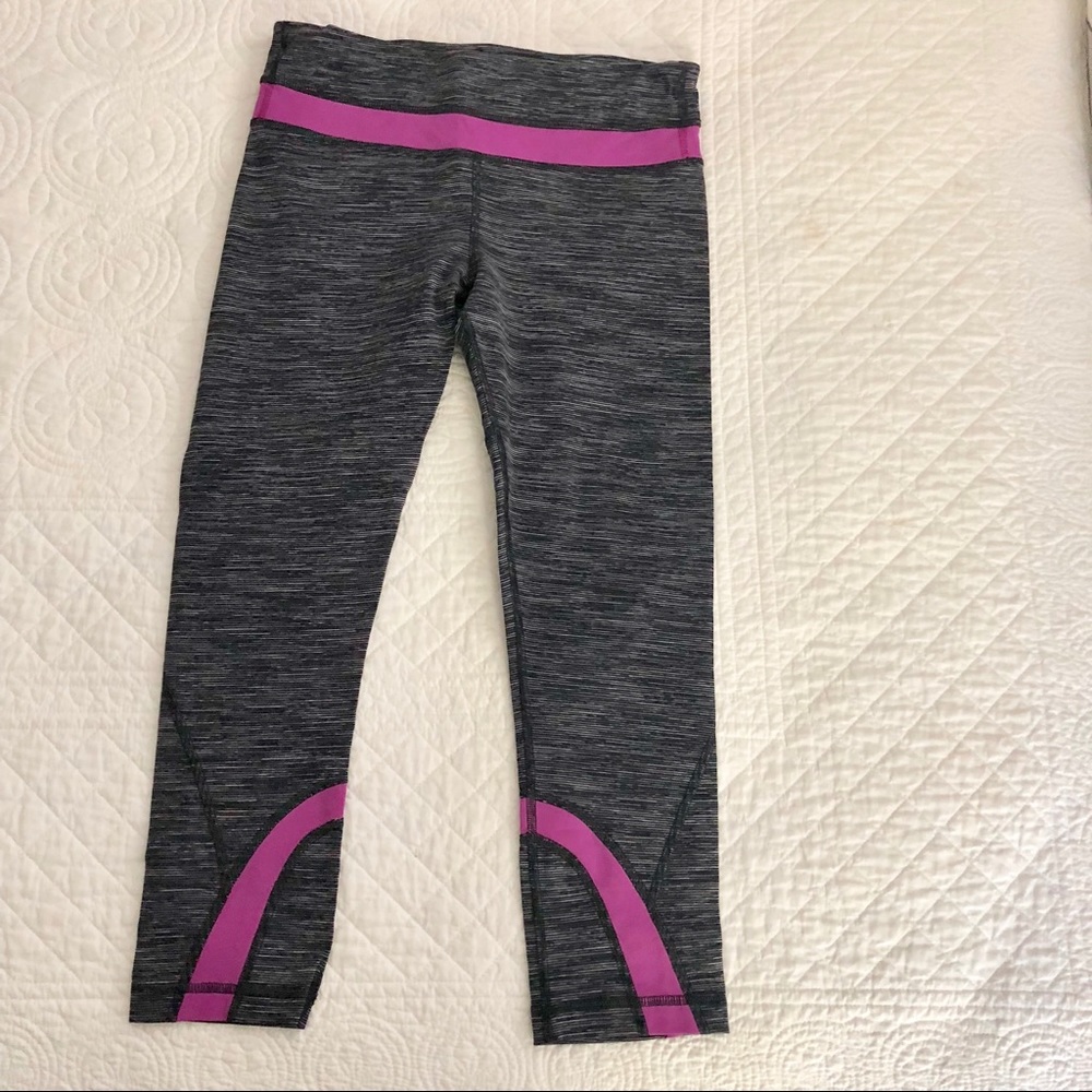 Lululemon crop leggings